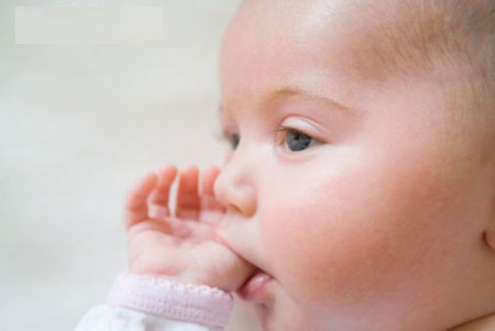 Các thói quen xấu về răng miệng ở trẻ em và phương pháp điều trị căn bản